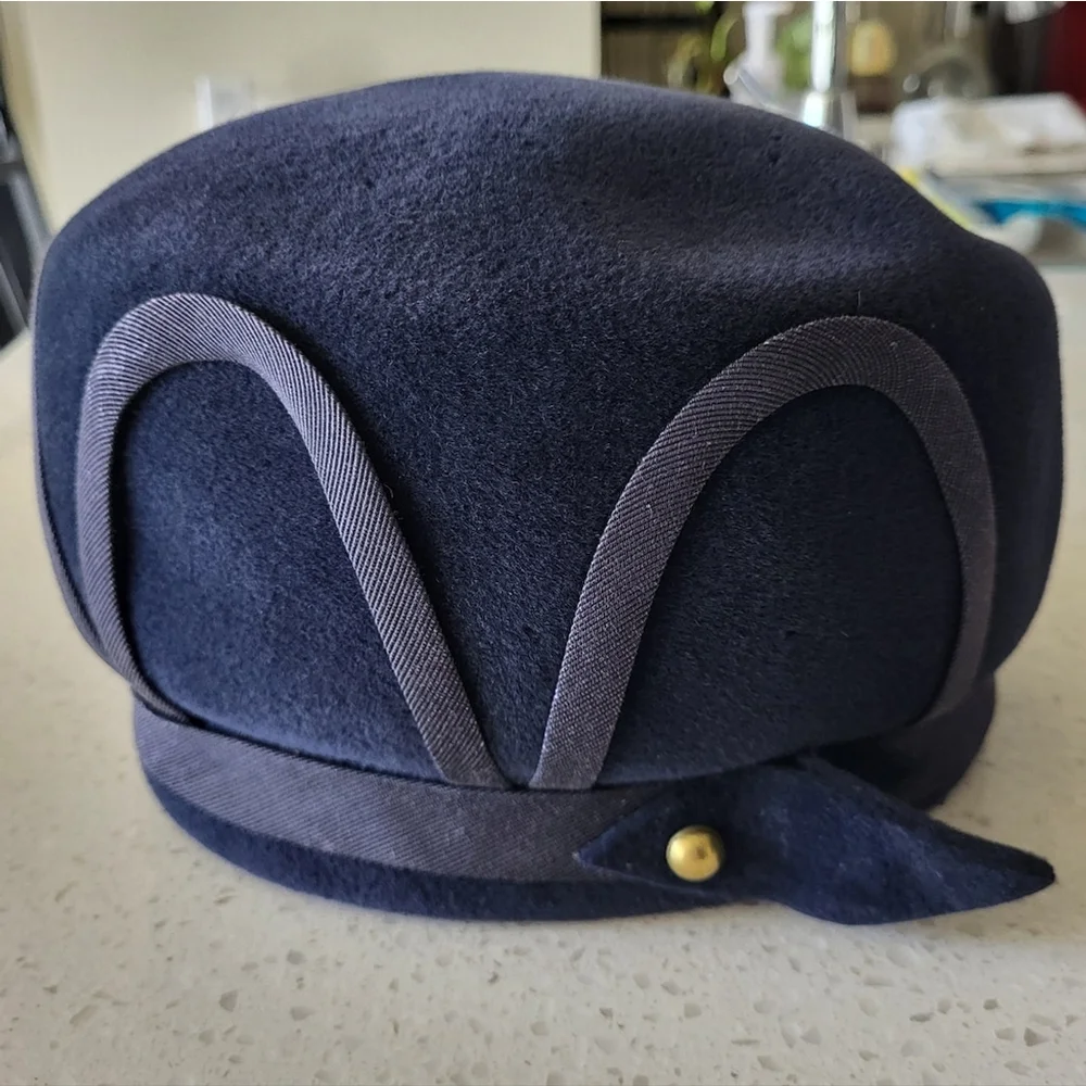 Vintage Navy Felt Sculptural Cap / Hat – Andrea Fashions